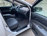 Toyota Prius-10