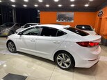 Hyundai Elantra-8
