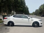 Kia K5-4