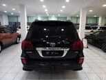 Toyota Land Cruiser-2