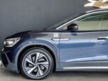 Volkswagen ID.6 Crozz-13