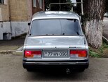 LADA (VAZ) 2107-2