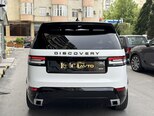 Land Rover Discovery-8