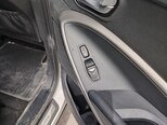 Hyundai Santa Fe-12
