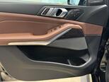 BMW X7-11