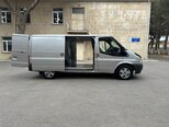 Ford Transit-11