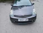 Toyota Prius-12