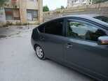 Toyota Prius-8