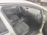 Kia Cerato-7