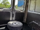 Ford Transit-13