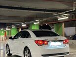 Chevrolet Cruze-9