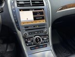 Lincoln MKZ-15