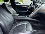 Lincoln MKZ-9