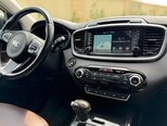 Kia Sorento-12