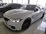 BMW 330-4