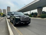 Toyota Land Cruiser-1