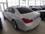 BMW 750-5