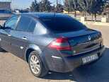 Renault Megane-2