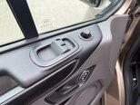 Ford Tourneo Custom-15