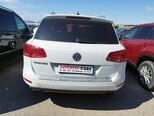 Volkswagen Touareg-2