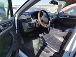 Volkswagen Touareg-7