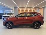 Kia Seltos-6
