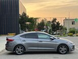 Hyundai Elantra-4