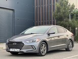 Hyundai Elantra-9