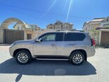 Toyota Land Cruiser Prado-4