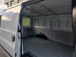 Ford Transit-13