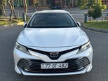 Toyota Camry-11