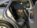 Infiniti QX70-17