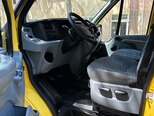 Ford Transit-18
