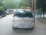 Opel Meriva-4