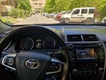 Toyota Camry-9