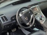 Toyota Prius-9