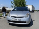 Toyota Prius-11