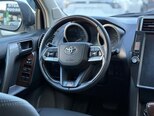 Toyota Land Cruiser Prado-7