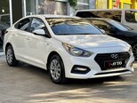 Hyundai Accent-3