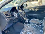 Hyundai Accent-4