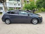 Toyota Prius-7