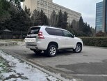 Toyota Land Cruiser Prado-4