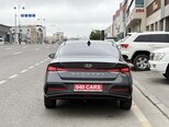 Hyundai Elantra-2