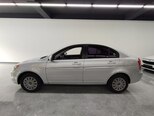 Hyundai Accent-8