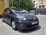 Toyota Prius PHV-1