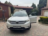 Toyota Highlander-2