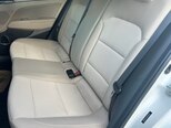 Hyundai Elantra-13