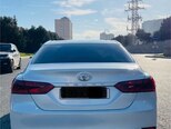 Toyota Camry-5