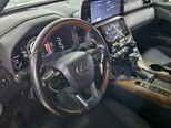 Lexus LX 600-7