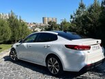 Kia K5-4